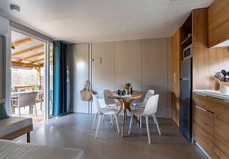 Camping les Tournels : Cottage Camarat - Cuisine