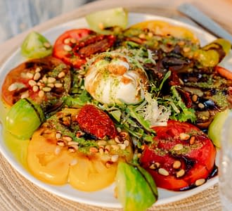 Camping les Tournels : Plat préparé dans le restaurant 