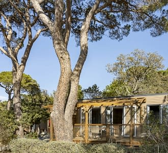 Campeggio Les Tournels: Il glamour di Saint Tropez - Alloggio Premium