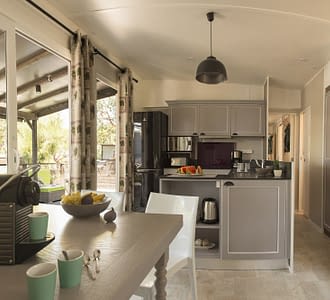 Campeggio Les Tournels: Cottage 6 persone L'Oustaloun - Salone