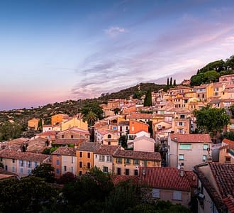 Campeggio Les Tournels: I tesori della Costa - Bormes les mimosas al tramonto