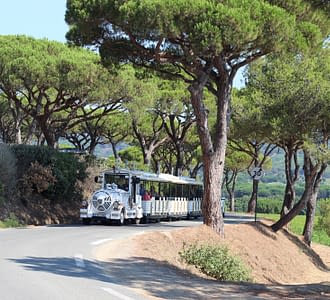 Campeggio Les Tournels: Servizi - Trenino tra gli alloggi