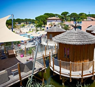 Kemping Les Tournels: spa – drewniane domki zapewniające prywatność w strefie spa