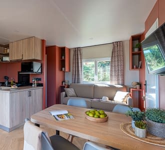 Camping les Tournels : Location dans le quartier Les Chênes Liège