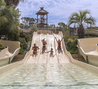Campeggio Les Tournels: Parco acquatico - Ballo vicino alle piscine