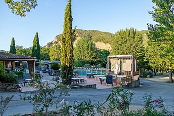 Camping Arc en Ciel - Bar and Restaurant - Restaurant and Show Stage