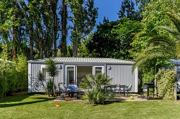 Camping la Sir&egrave;ne - H&eacute;bergements - Sir&egrave;ne 2 Confort - 4 personnes - 2 chambres - Ext&eacute;rieur