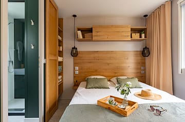 Camping la Sir&egrave;ne - H&eacute;bergements - Lodge 3 Prestige - 6 personnes - 3 chambres - Suite parentale