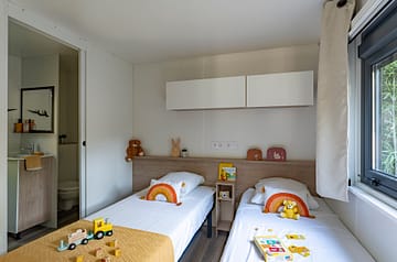Campingplatz La Sirène - Mietunterkünfte - Cottage 2- 4/6 Personen - 2 Zimmer - Kinderzimmer und Badezimmer