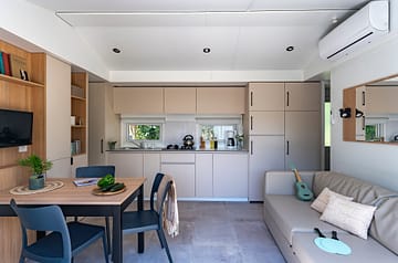 Camping la Sirène - Hébergements - Sirène 2 Confort - 4 personnes - 2 chambres - Séjour