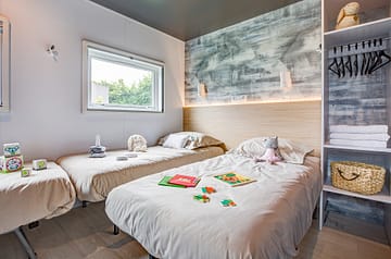 Camping Les Mouettes - Hébergements - Cottage Natura Premium,  5 personnes, 2 chambres, 2 salles de bain - plan