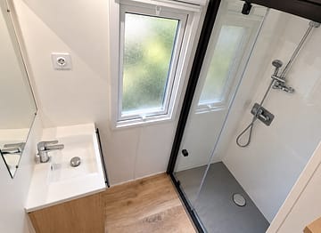 Lodge 3 prestige 1 salle de bain camping la sir&egrave;ne