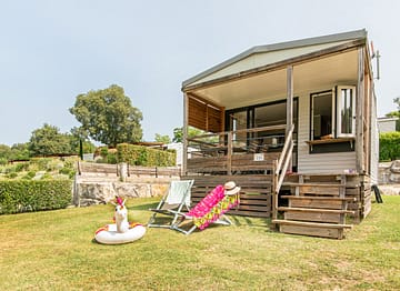 La Plage Fleurie campsite - Holiday rentals - Livia Premium Cottage - 4 people - 2 bedrooms - Outside