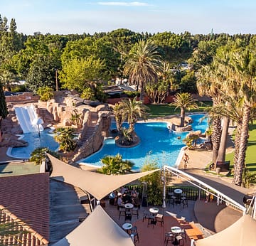 Camping La Sir&egrave;ne - Parque acu&aacute;tico - Vista a&eacute;rea de la piscina de L\'Hippocampe