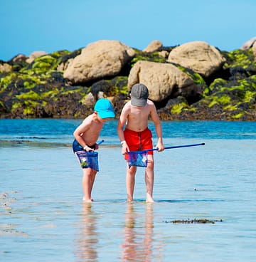 Les Mouettes - Ile Callot - Child - Shore fishing in Brittany