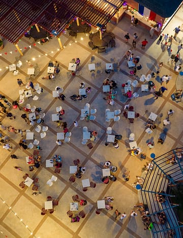 Le Brasilia campsite, entertainment and evening events, aerial view of the square and the stage