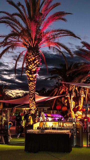 Sir&egrave;ne Holidays - Sir&egrave;ne Events - Soir&eacute;e sur la terrasse du Sir&egrave;ne Beachs