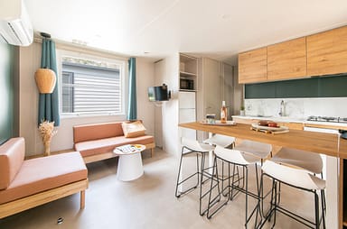 Plage Fleurie campsite - Holiday rentals - Cosy Cottage - 6 persons - 3 bedrooms - Lounge - Kitchen