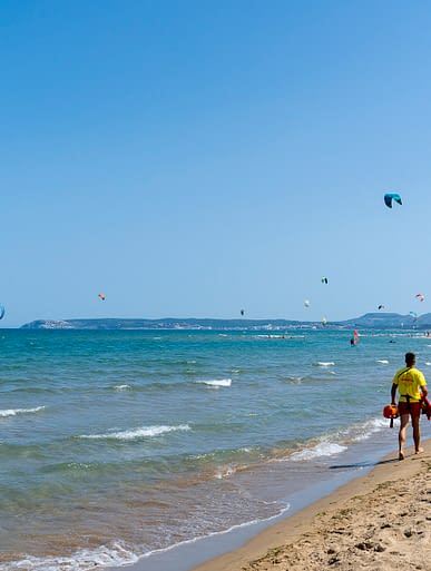 Campingplatz Amfora - Der Strand - Bewachter Strand und abgegrenzter Badebereich im Sommer
