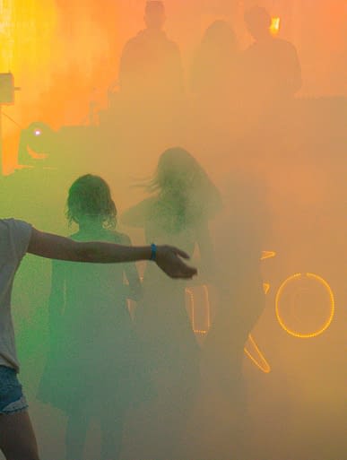 Camping Amfora - Soir&eacute;es et spectacles - Spectacle pour les enfants sur la sc&egrave;ne du camping