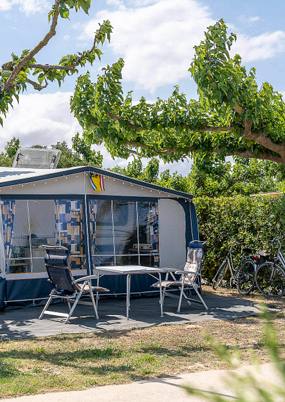 Camping Amfora - H&eacute;bergements - Emplacement de 90m&sup2; et plus
