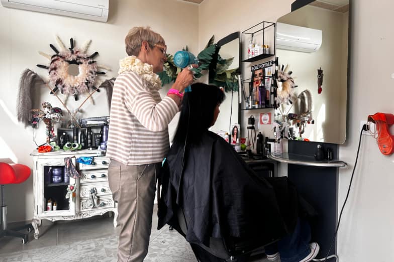 Camping Le Brasilia, services, salon de coiffure