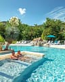 Camping Arc en Ciel - Water park - Couple in the hydromassage seats